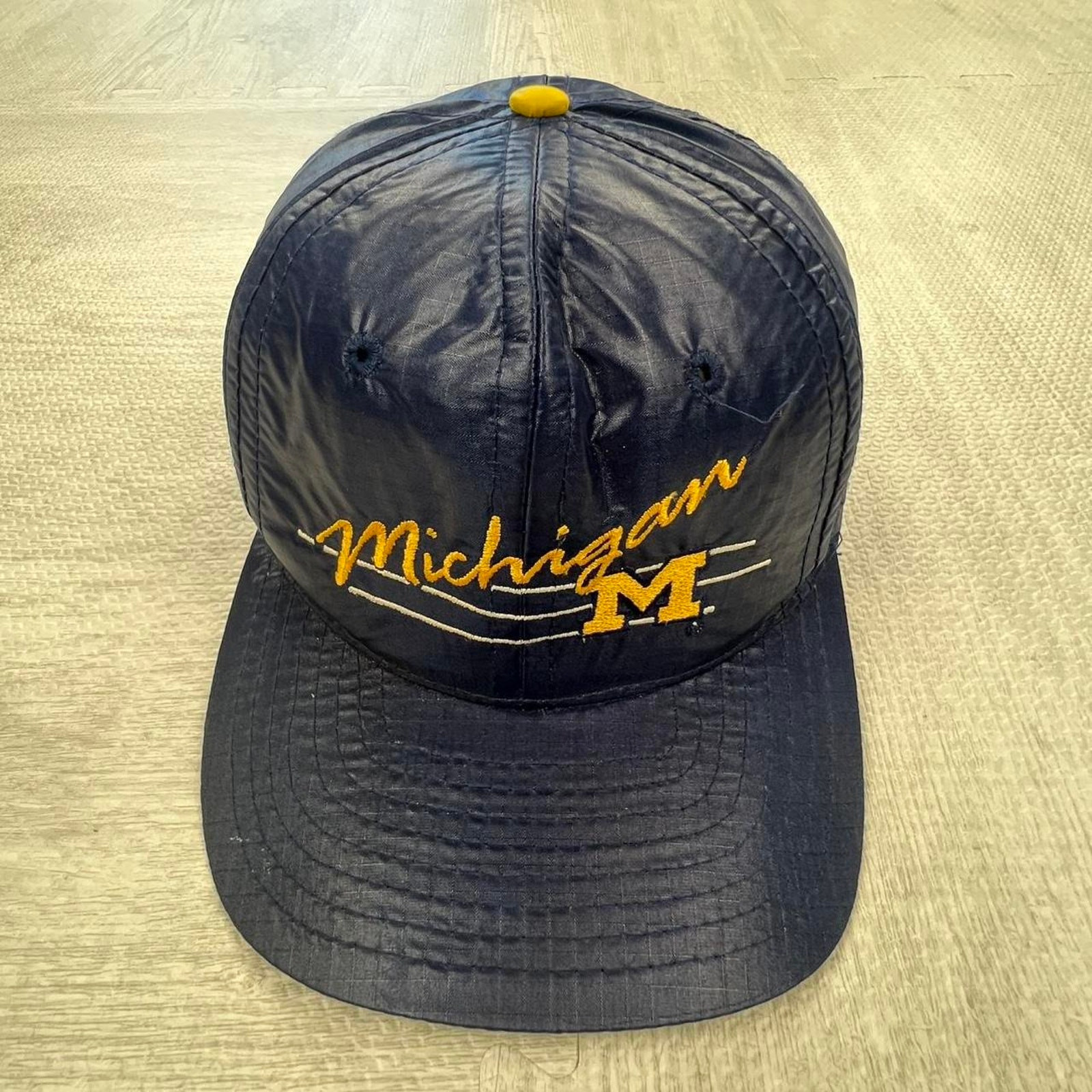Vintage 80s Michigan Wolverines Snapback Hat Blue Yellow NCAA College Retro