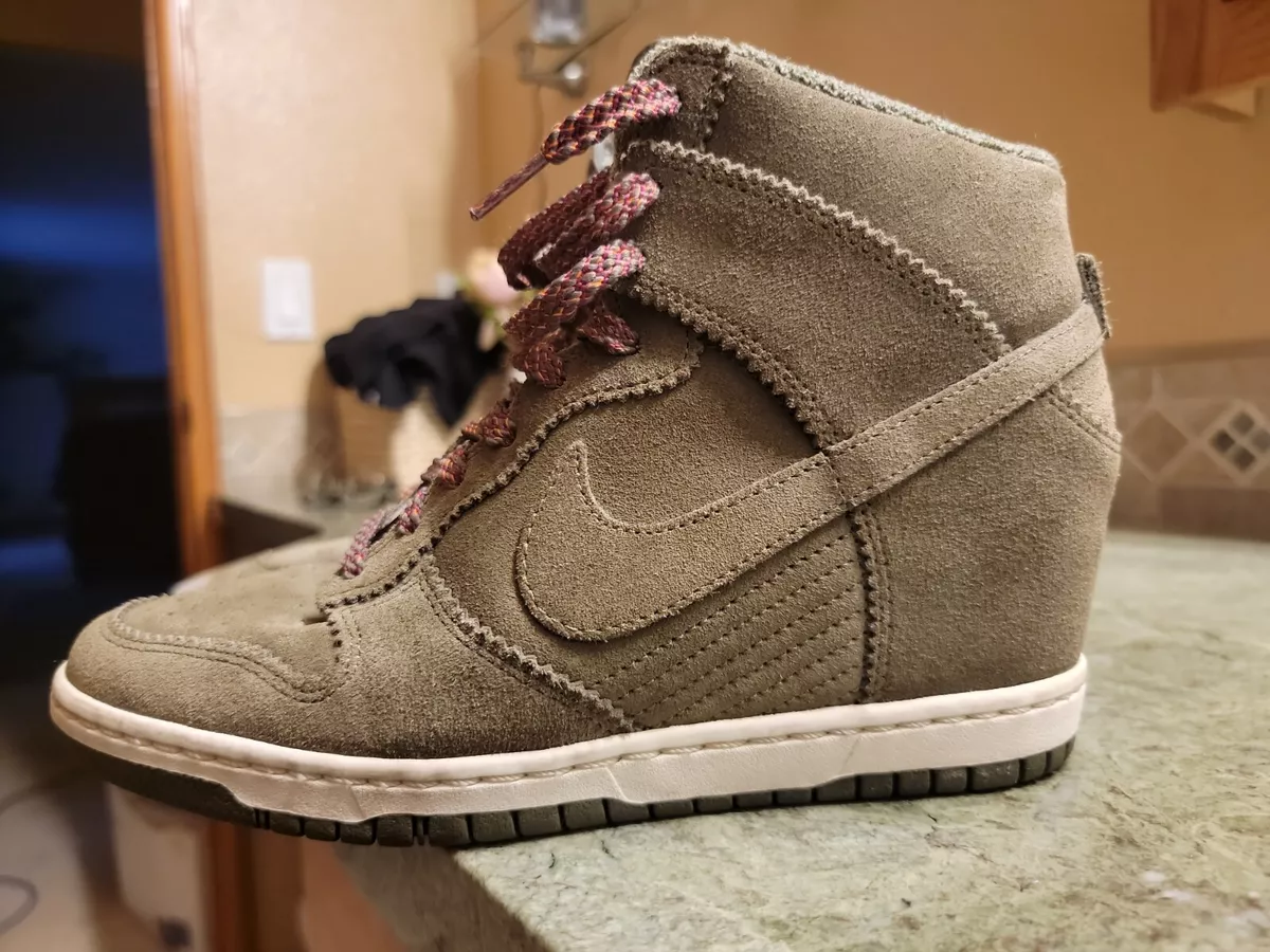 Purple nike wedge sneakers best sale