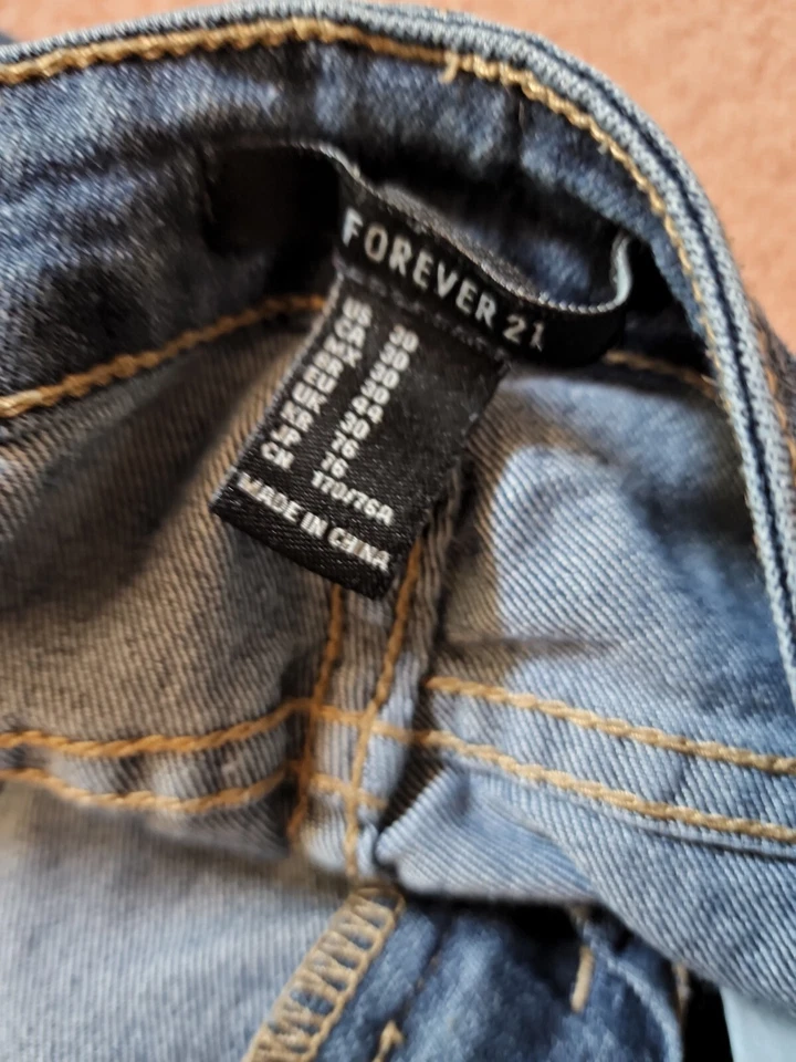 Jeans FOREVER 21 Feminino Skinny Leve Jeans Azul Tamanho 30 EUA - Imagem 3 de 4