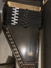 VINTAGE OSCAR SCHMIDT 36 STRING 12 CHORD AUTOHARP/ Sale As Is.