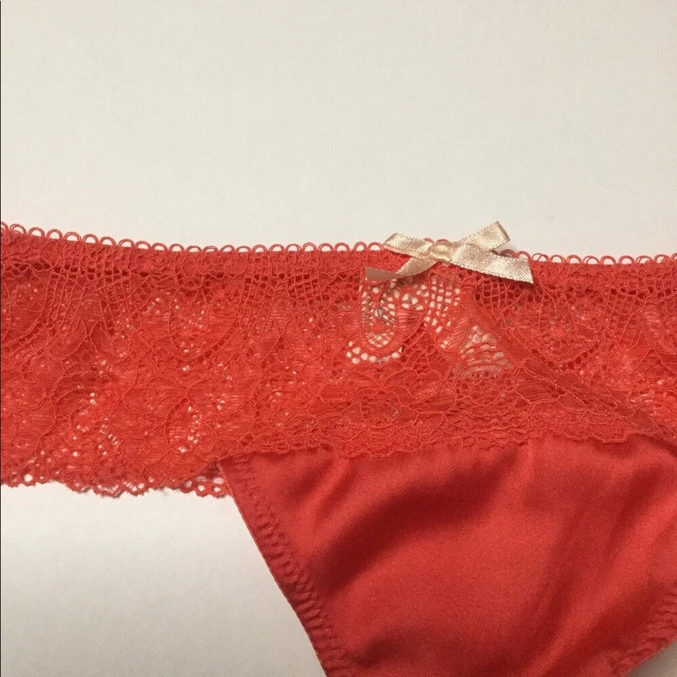 UNDERELLA BY ELLA MOSS SYDNEY THONG SMALL HIBISCUS RED NWOT - Image 4 of 4