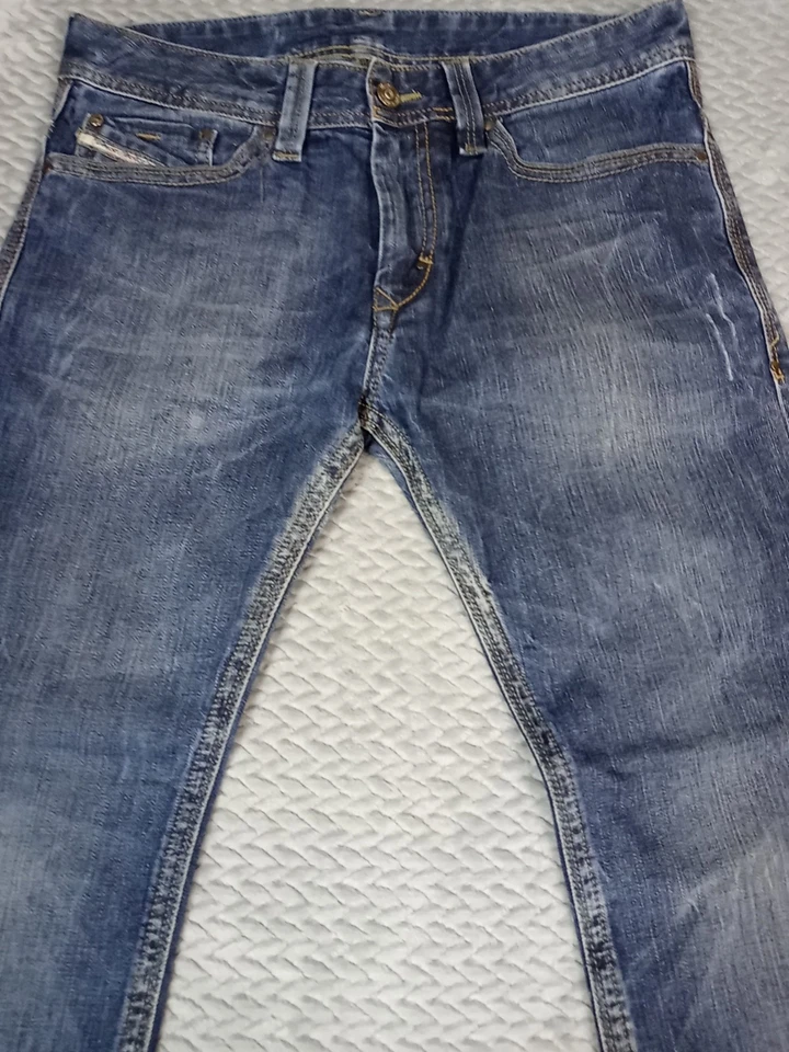 Молодежные джинсы Diesel 14 синие 30x26 прямые штанины ковбойский вестерн искусственно состаренные - Изображение 2 из 4