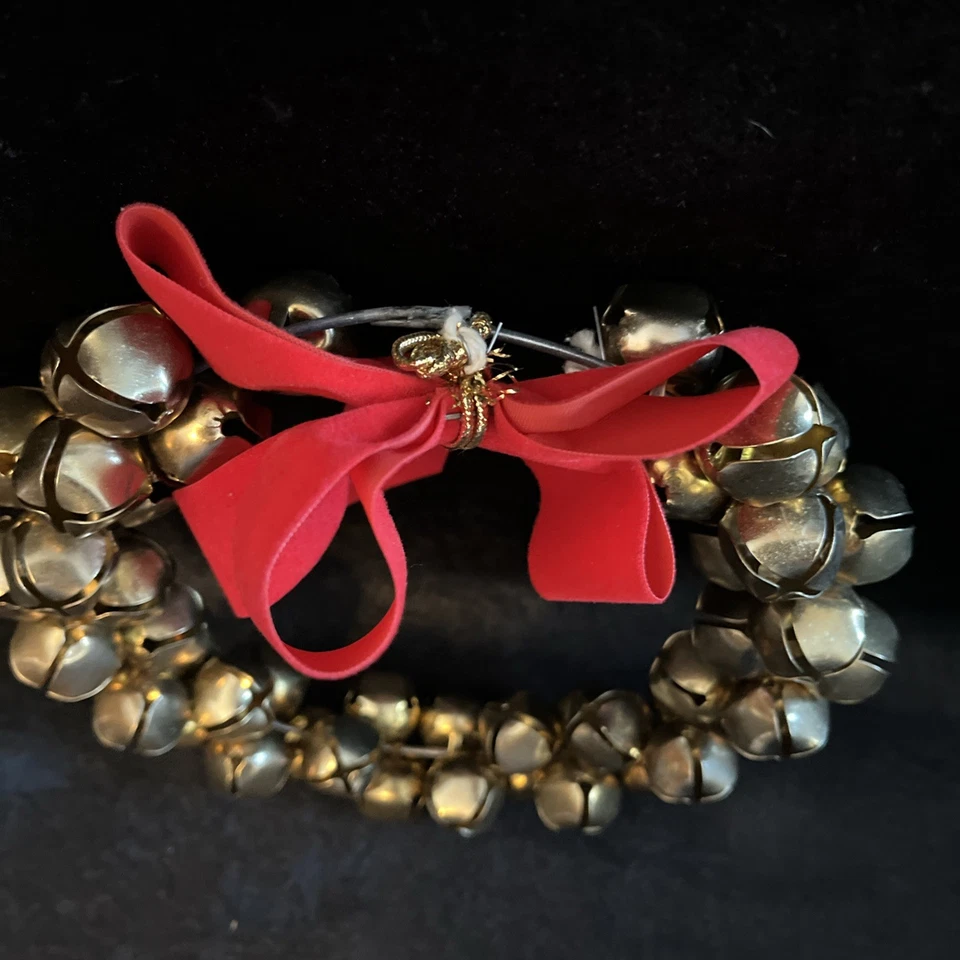 VTG. Jingle Bells Wreath 8” Gold Large Vintage Brass Sleigh Bells & Red Ribbon  - Image 4 of 4