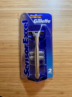 Gillette Sensor Excel Razor Handle TWO Cartridges with Shaver RARE