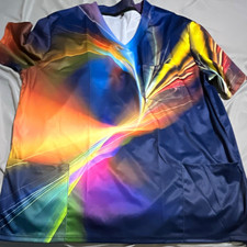 V-Neck Short Sleeve Scrub Top with Pockets Multicolor Pattern Size L