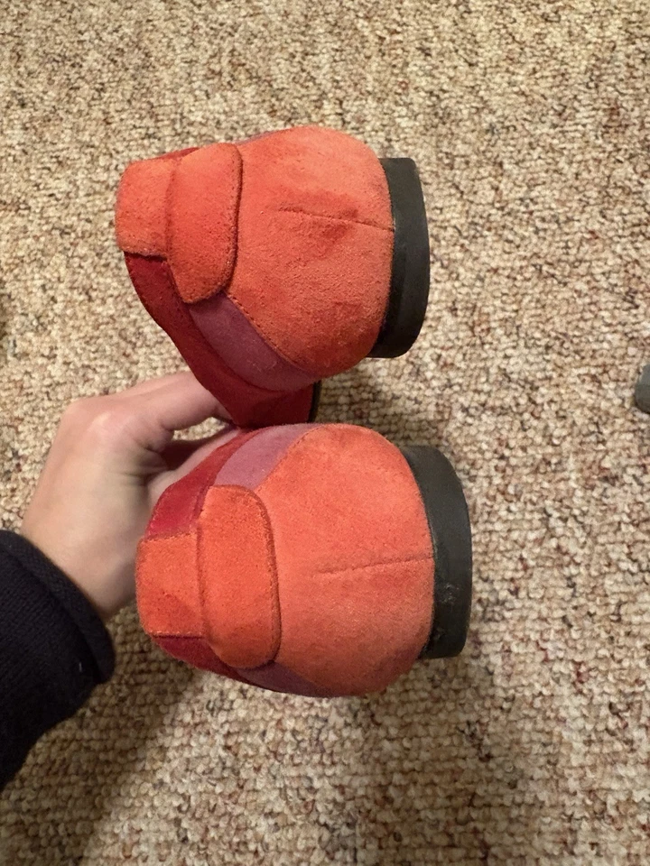 Sapatos de grife Fendi vermelho rosa laranja camurça balé liso feitos na Itália tamanho 37,5 - Imagem 4 de 4