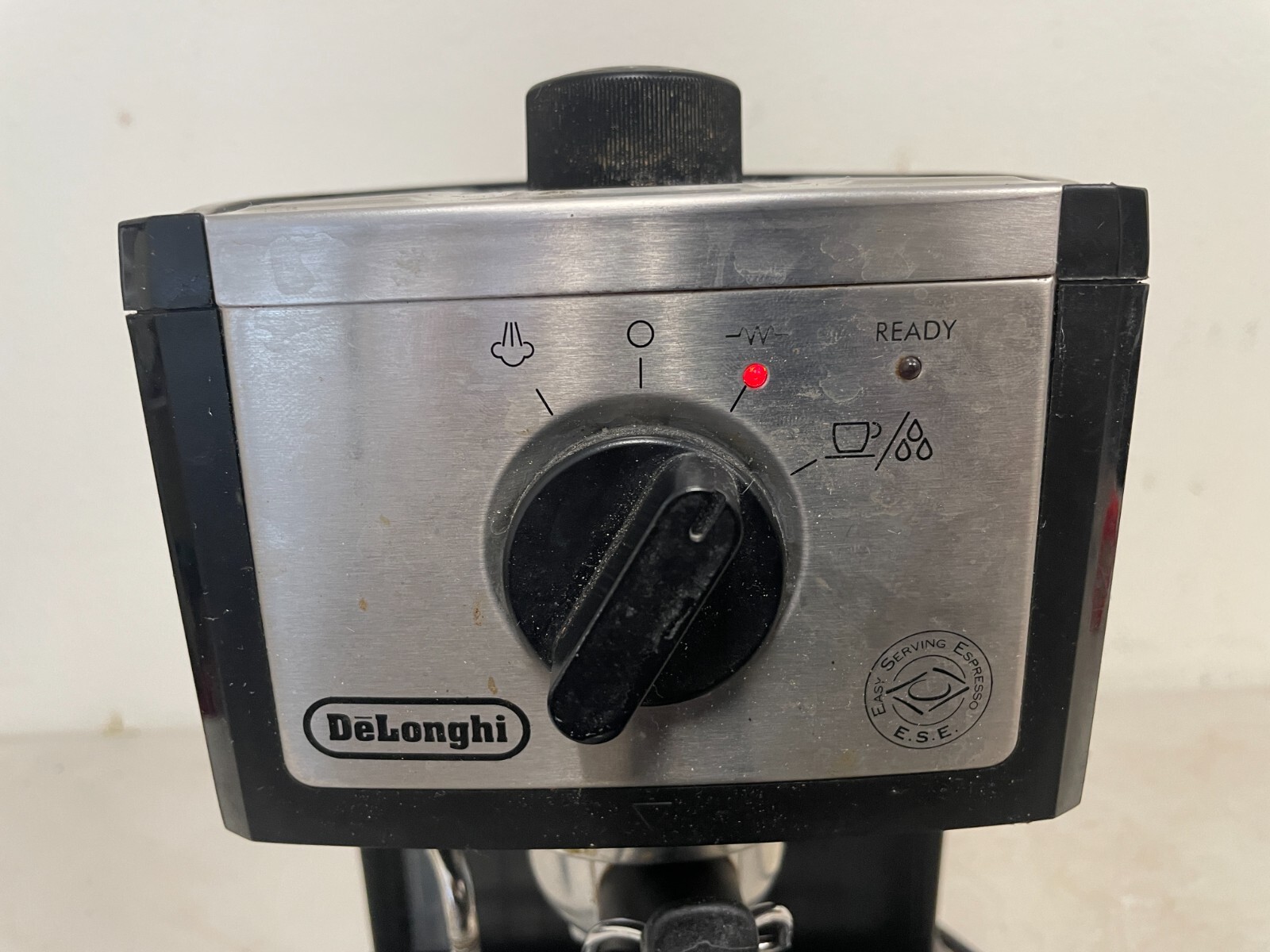 De'Longhi EC260BK Stainless Steel Espresso Cappuccino Machine Black