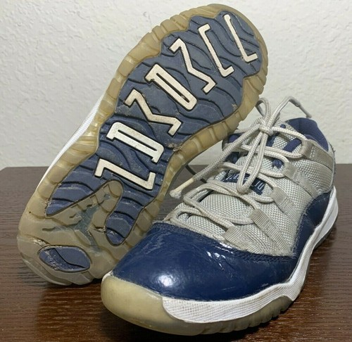 Nike Air Jordan 11 Retro Low PS Georgetown 505835-007 taglia giovanile 1,5 anni - Foto 2 di 12