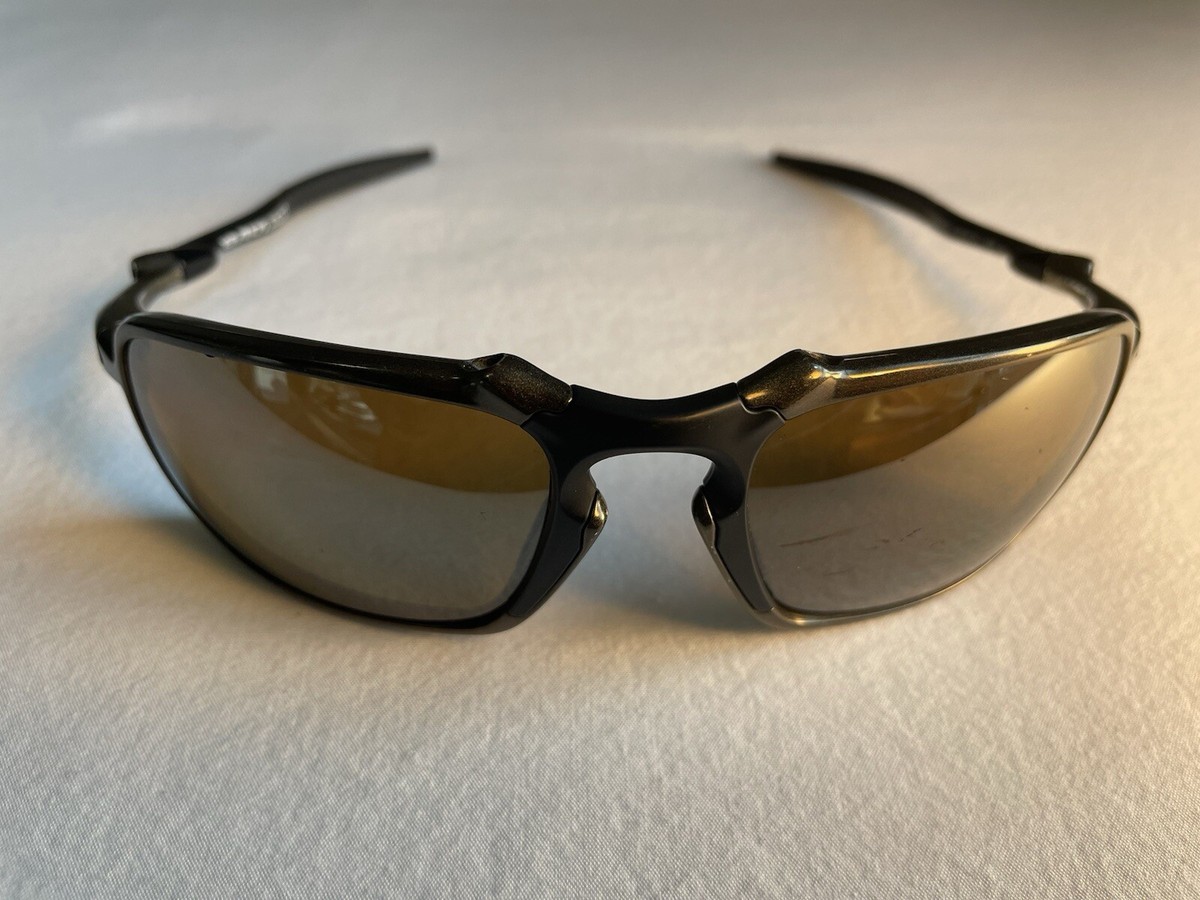 Oakley Badman Pewter Sunglasses - Tungsten Iridium Polarized