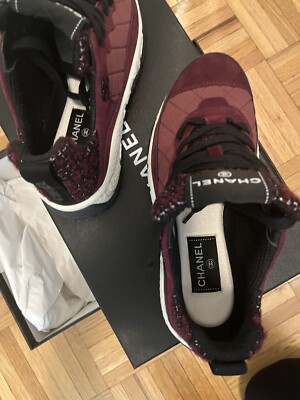 CHANEL women's Burgundy sneakers Size 39 $1275 Retail Made In