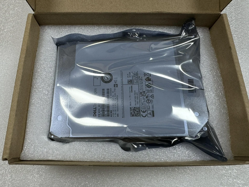 New Dell 20T SAS HDD 3.5" 12gbps RPM 1.2K without tray R3G03 NT45N 0R3G03 0NT45N - Image 3 of 4