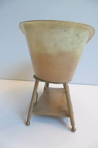 JOUET MARKLIN - BAIGNOIRE EN TÔLE AVEC SON SUPPORT ET ROBINET CIRCA1900 - Picture 4 of 8