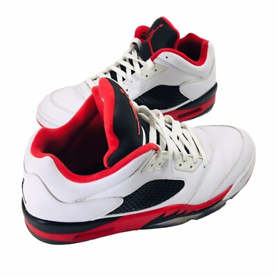 けんいち NIKE AIR JORDAN 5 RETRO ホワイト/レッド JORDAN Grade-School Air 5 Retro 