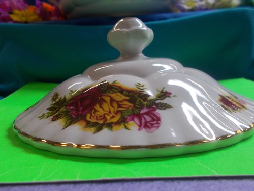 LOVELY CROWN REGAL FINE PORCELAINE - LIDDED LARGE POT - MADE IN ROMANIA VGC # 20 - Picture 10 of 24