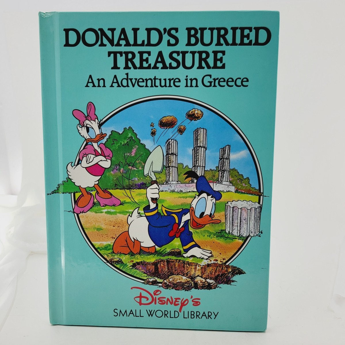 Disney's Small World Library - Donald's Buried Treasure An