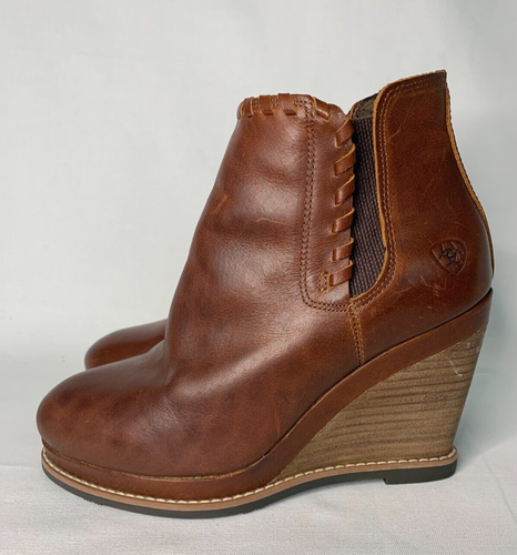 Ariat Belle Western Wedge Boot Bootie with Whipstitch detail Size 6.5 B - Picture 2 of 9