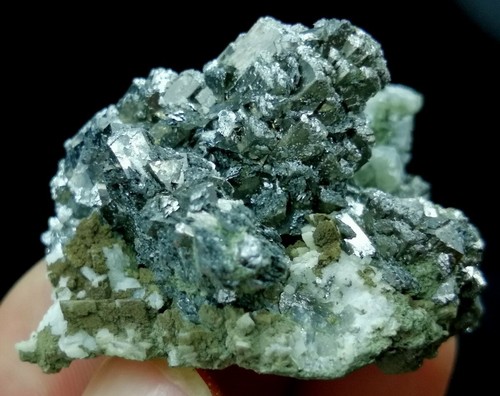 33mm Bright Arsenopyrite on Leaf-like Lollingite with Scepter Quartz China B7294 - Picture 6 of 7