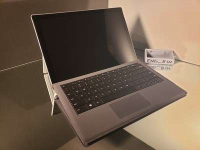 Microsoft Surface 1796 256GB [GOOD BATTERY] [ACTIVATED AND FRESH WINDOWS 11 PRO]