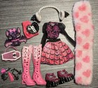 Monster High G3 Fearidescent Draculaura Clothes And Accessories 