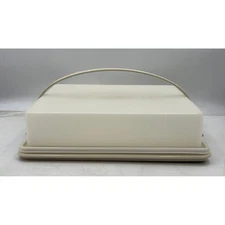 Vtg Tupperware Rectangular Sheet Cake Taker Carrier Beige  9 x 13 w/Handle