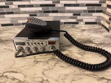 Uniden PC68XL 40 Channel CB Radio. Mic Included.