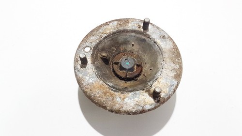 133565 Domlager Federbeinlager Stützlager - Vorne Linke 31.33-67 DE1366954-93