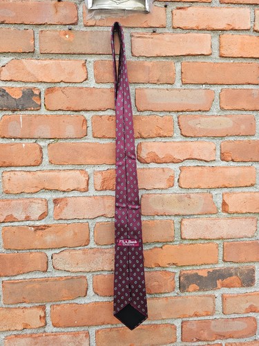 VTG Jos. A. Bank 100% Silk Tie – Burgundy Red Paisley Print – Classic Business - Picture 4 of 18