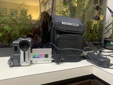 Samsung Digital-cam SC-D353 NTSC With Charging Cord and Bag Powers on untested