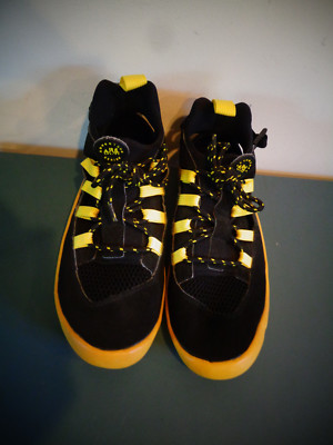 adidas hi tec