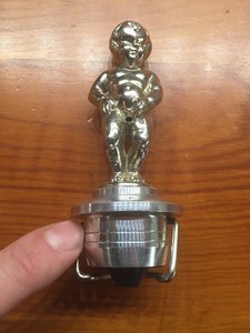 Vintage-Metal-Boy-Peeing-Liquor-Wine-Bottle-Stopper-amp-Pourer-Whimsy