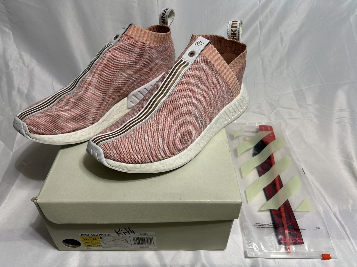 adidas gazelle silver green womens Adidas NMD CS2 Triple Black Shock Pink main image 0