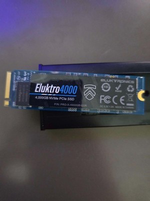 Eluktronics Laptop 4TB (4000GB) M.2 NVME SSD, GOOD HEALTH, FAST SHIPPING.
