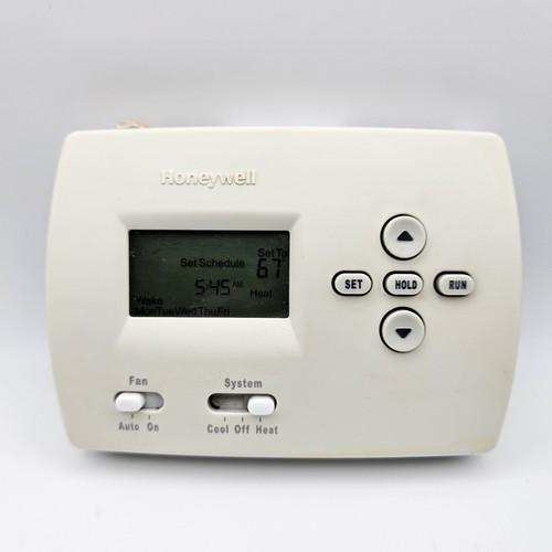 Honeywell PRO 4000 5-2 Day Programmable Thermostat (TH4110D1007) Tested Working
