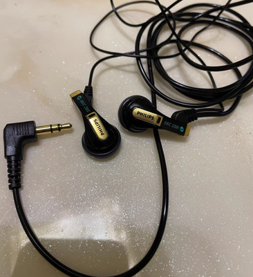 1pcs Philips SBC 3300 headphones