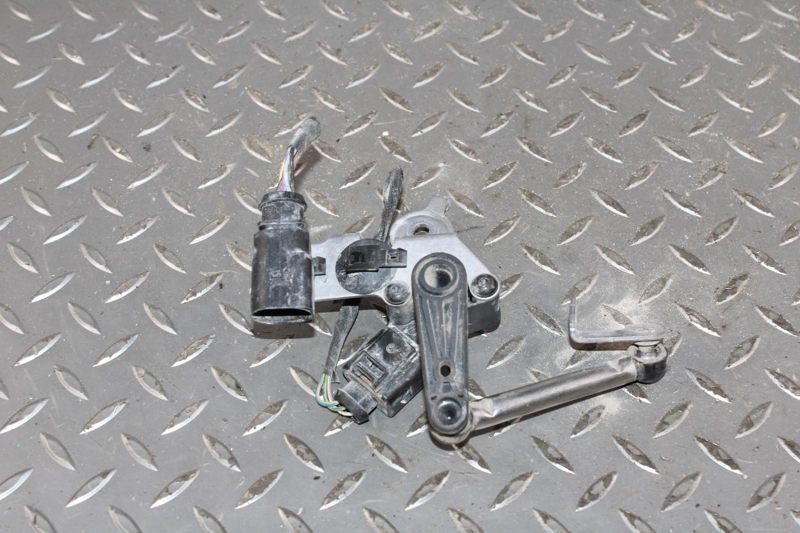 19-23 Continental Electronic Front Passenger Right RH Suspension Level Sensor OE