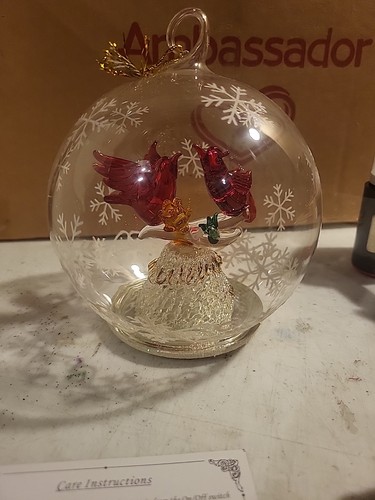 Sorelle Globe BL-SNOW4-GLB Ornament RED CARDINALS CHANGING LIGHT 4 1/2"