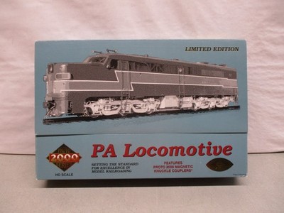 Life Like Trains Proto 2000 Series PRR #5754A Locomotive HO Scale