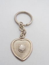 Capasanta: 925 Silver Heart Keychain - Shell - St. James Santiago