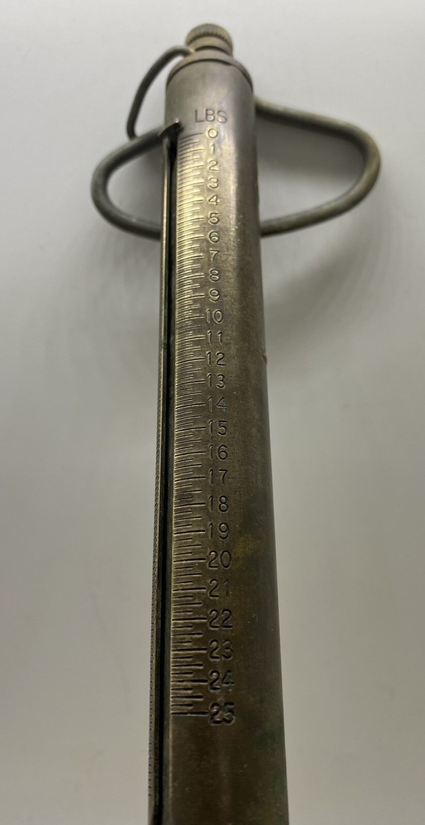 ANCIENNE ÉCHELLE OPHTALMOLOGIQUE pliante Ella Test Monoyer EUR 7,00