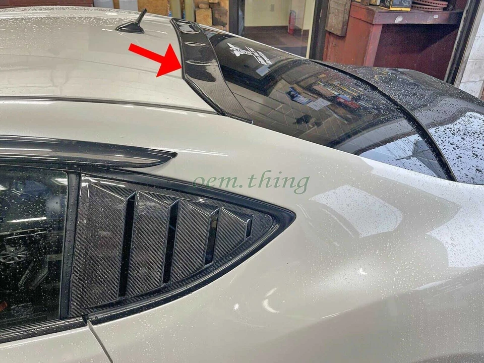 Alerón de techo de fibra de carbono tipo V apto para Toyota GT86 FRS SUBARU BRZ 2020 Foto 3 de 4