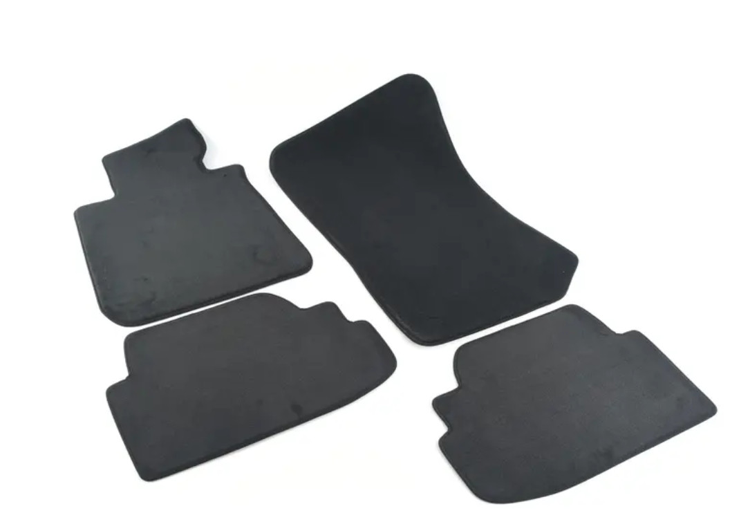 NEU BMW 1 COUPÉ E82 VELOURS FLOOR MATTE SET 7316483 51477316483