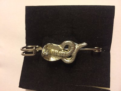 Pirate Skull PT119 Silver Emblem on a Scarf and Kilt Pin 3 7.5 cm