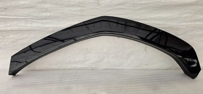 LAMBORGHINI URUS 2019-ON WHEEL ARCH TRIM MOULDING LEFT SIDE GENUINE 4ML853817