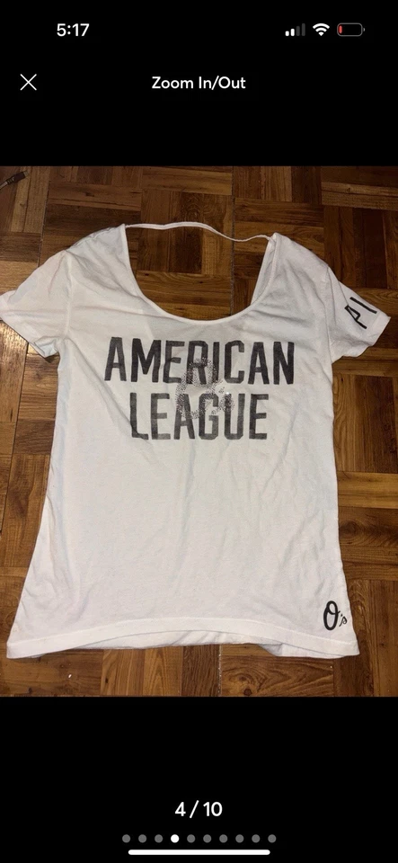 Paquete de camisetas Skechers, ROSA, Adidas y American Eagle, para mujer talla XS Foto 4 de 4