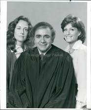 1976 Kathleen Miller Michael Constantine Cynthia Harris 7X9 Historic Press Photo