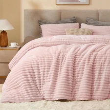 Fleece Queen Comforter Set -Fluffy Pink Bedding, Luxury Fuzzy w/ 2 Pillow Cases