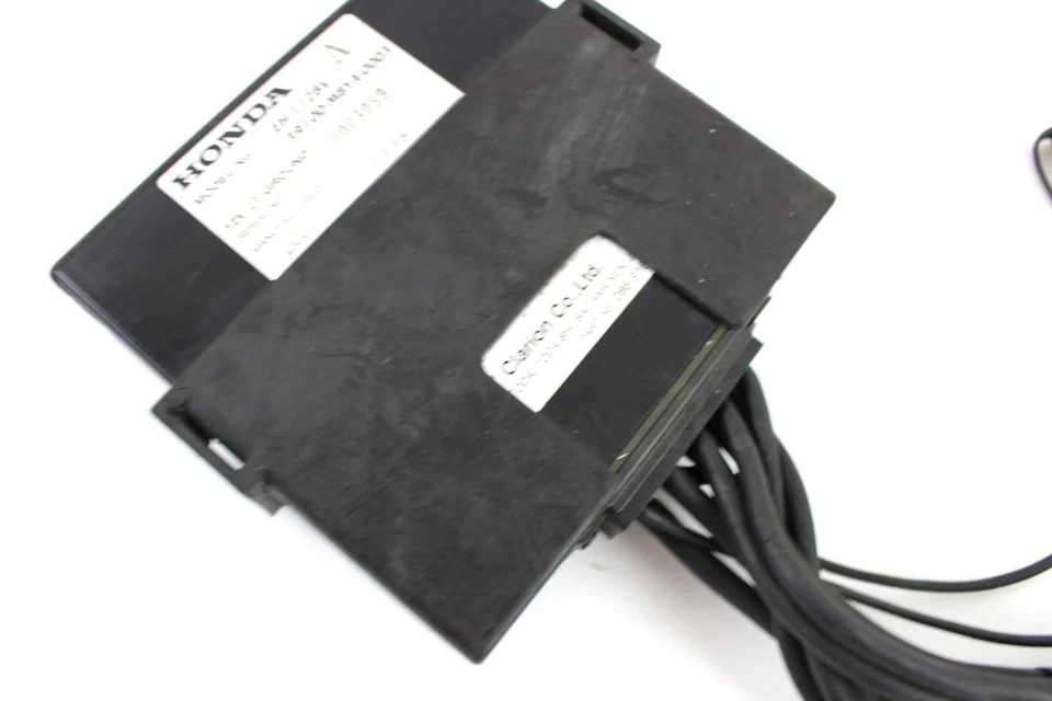 Módulo de radio CB 97-04 Honda Valkyrie 1500 GL1500 caja negra Foto 3 de 4