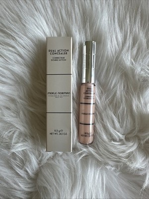 Merle Norman Dual Action Concealer.....Shade is LIGHT....NEW Free shipping