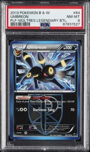 2013 POKEMON B&W PLASMA FREEZE MOLTRES LEGEND BATTLE #64 UMBREON PSA 8