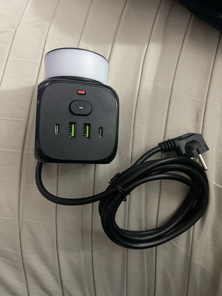 Presa Multipla con USB e Led - Immagine 2 di 2